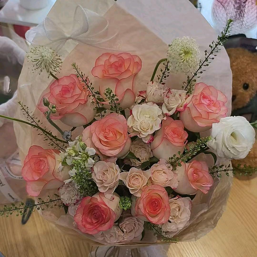 山亭鲜花赵格
