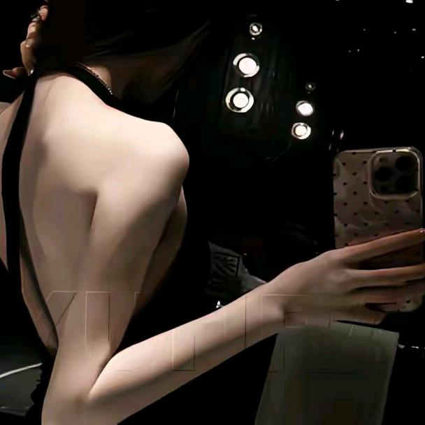 卖女孩的小火柴❁🍒