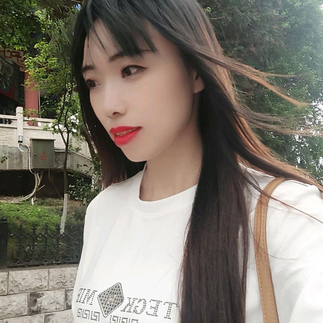 丫头中午12🇨🇳12开播