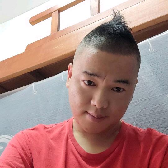 云P☞√ 哪跑