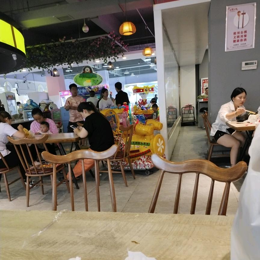 开心绝私聊》