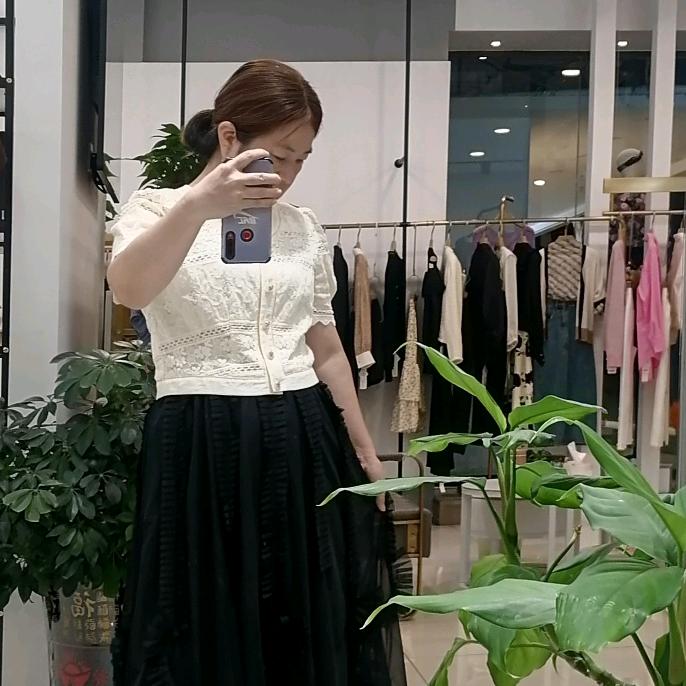 张家界简约风情女装