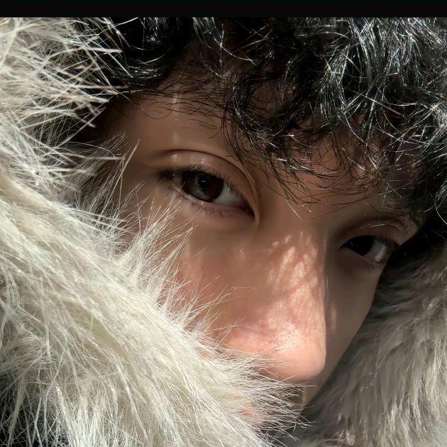 秋ㅤ🔪ㅤ鱼🦈 🏂🏻