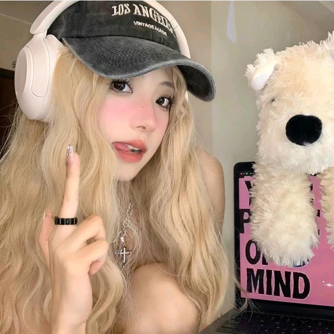 Ang~
