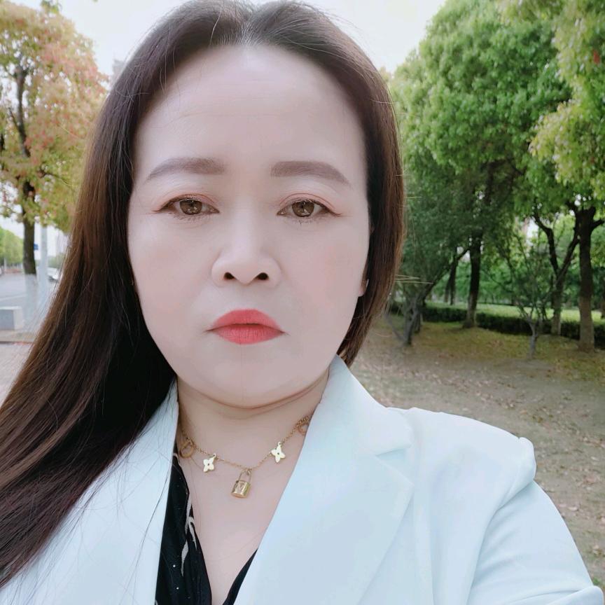 小孙姐 .