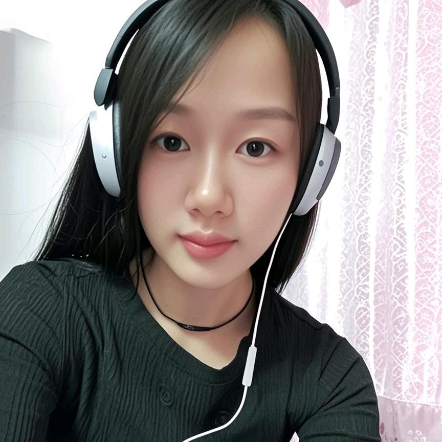 徐新月（随拍）