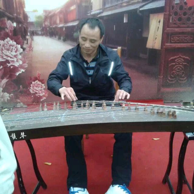 现代八路，连赞拉黑！
