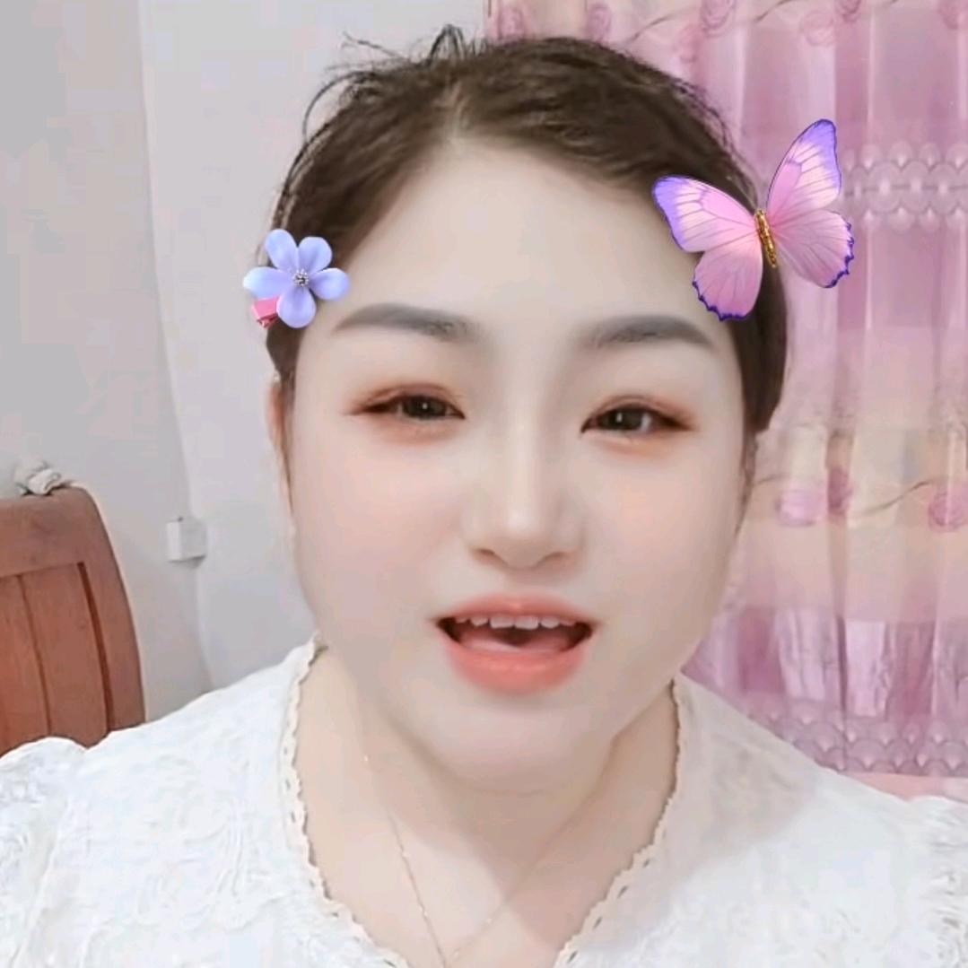 小兰晚上7点40开播