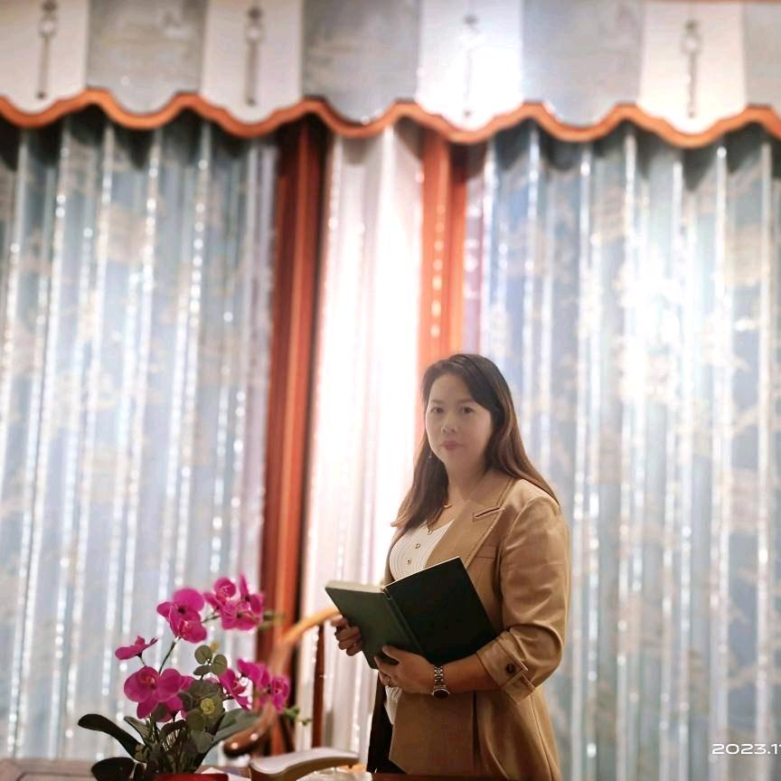 井冈山窗帘曾姐