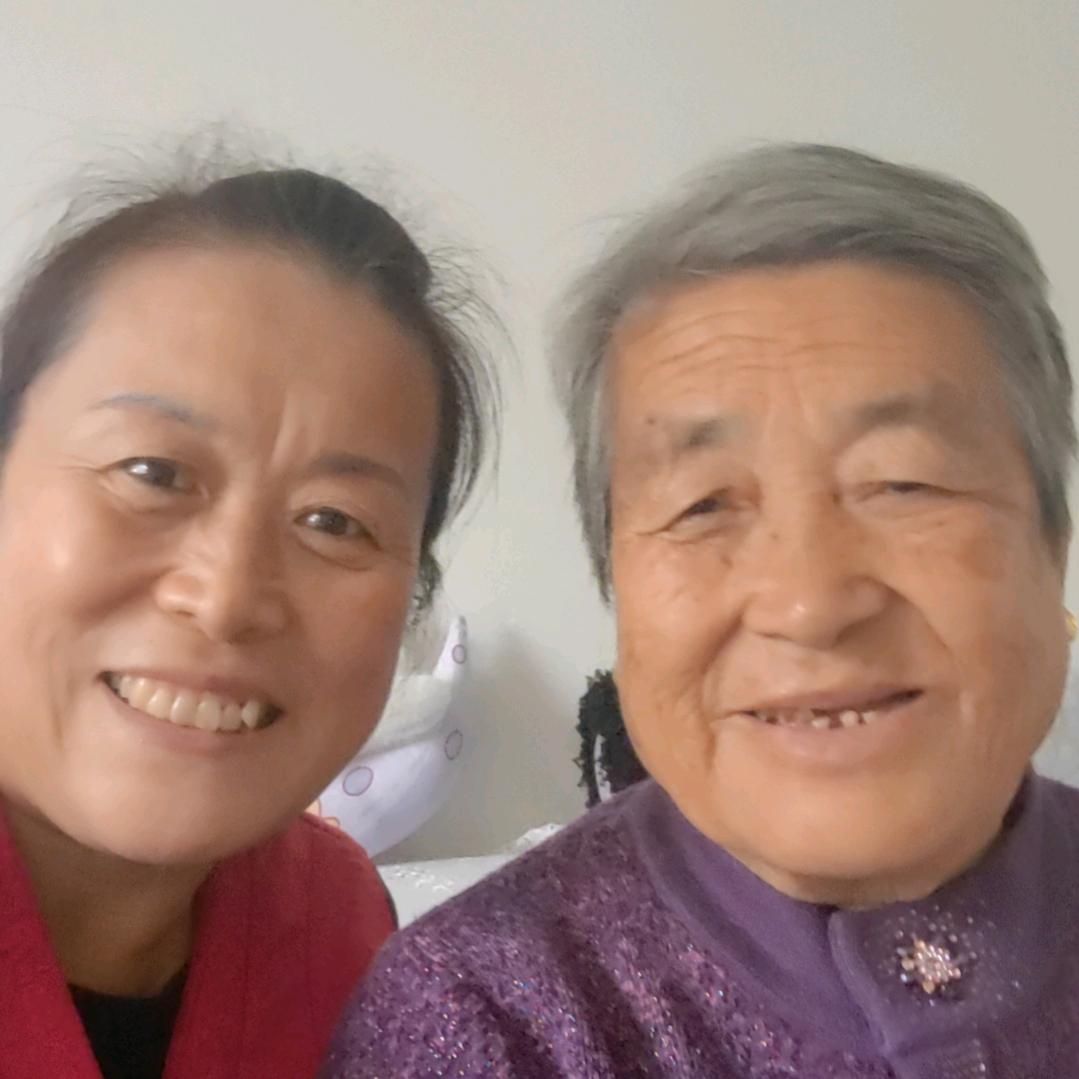 @七姐和83岁老妈