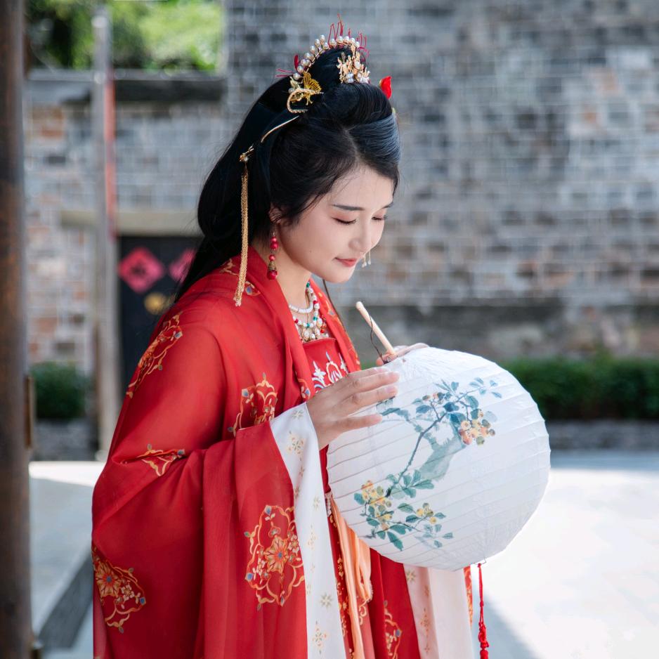 🌹ঞ光伏女汉子🌹💃