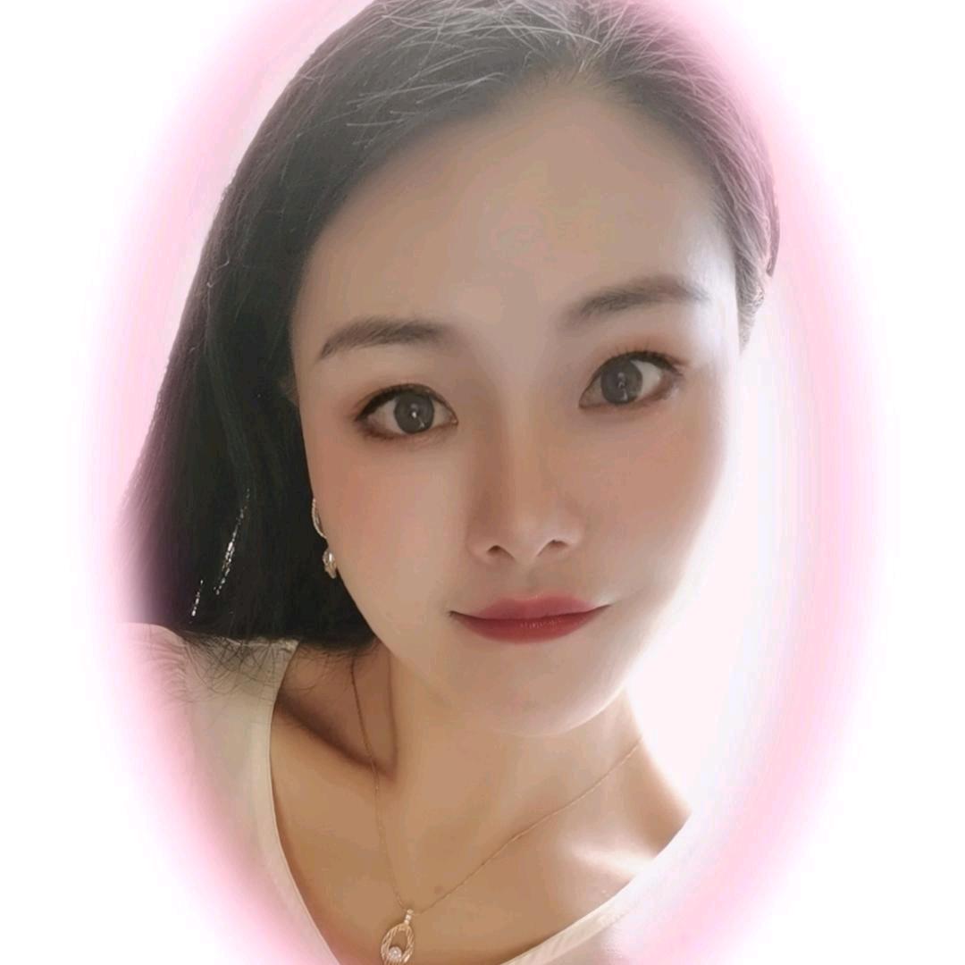 茜茜很哇塞೭😄౨