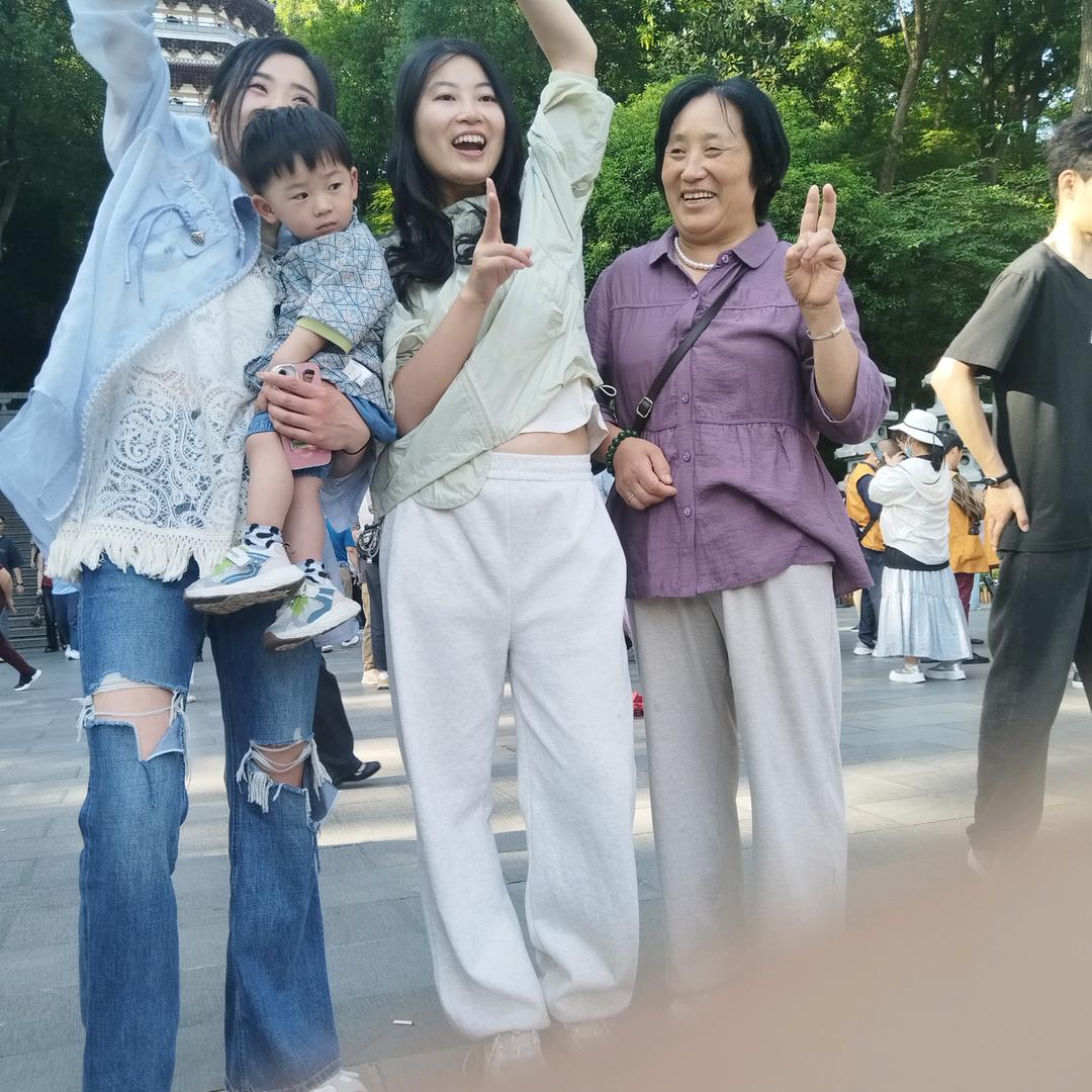 人生如戏，戏如人生。