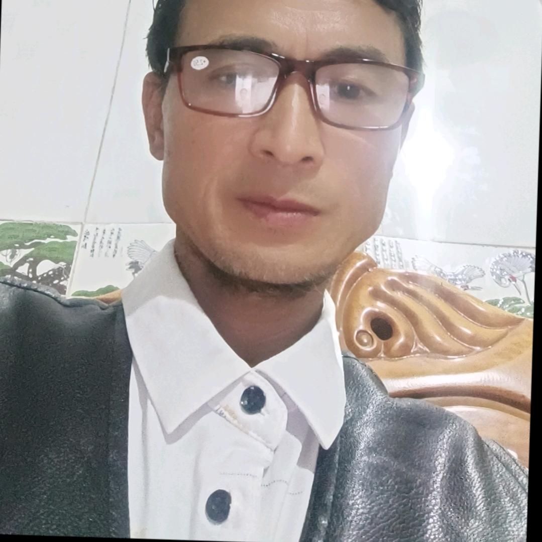 康伟华i头像