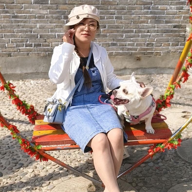 ☘️回眸一笑💐