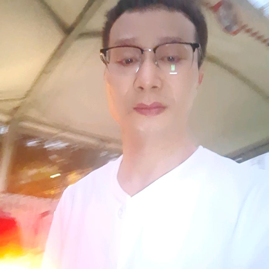 昊月