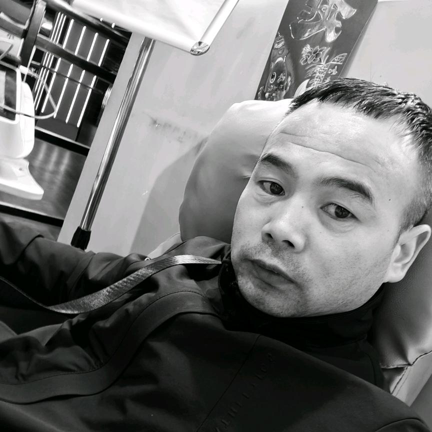 董先森