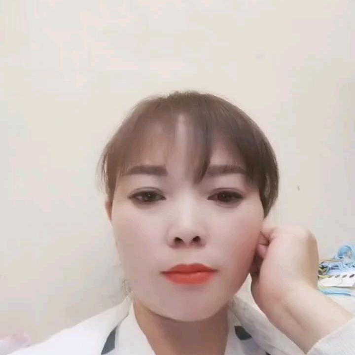 秀足