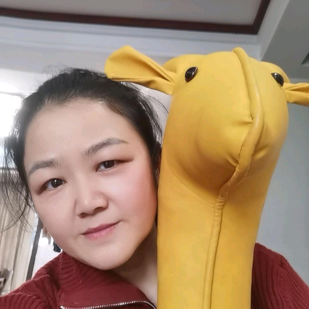 百仕博青少年服装（长江批发市场店）