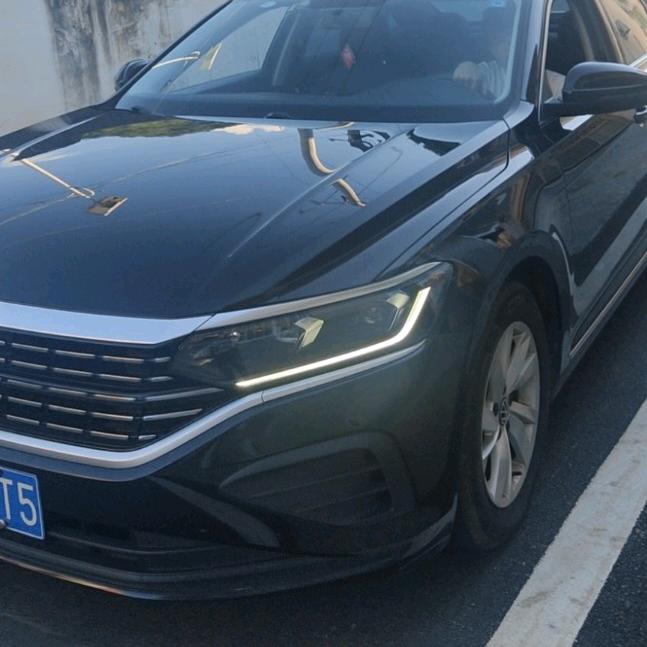 卖茶油的小伙子