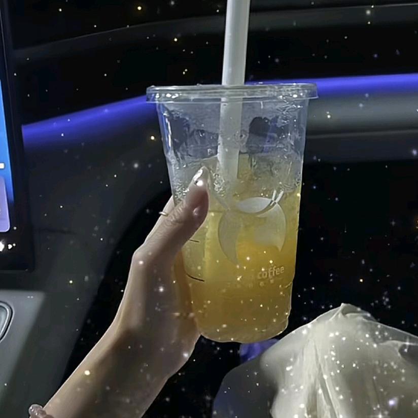 爱笑的冰