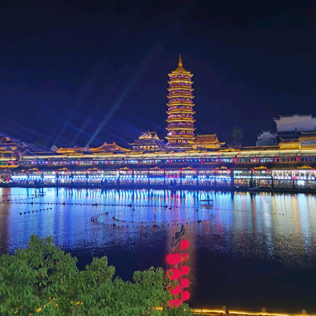 幸福是奋斗出来的