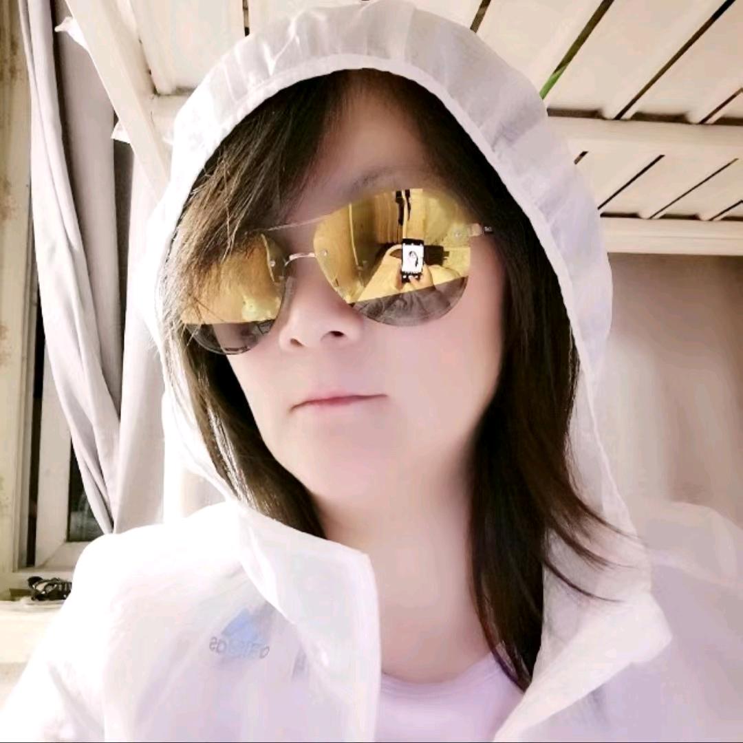 吃喝玩乐小分队