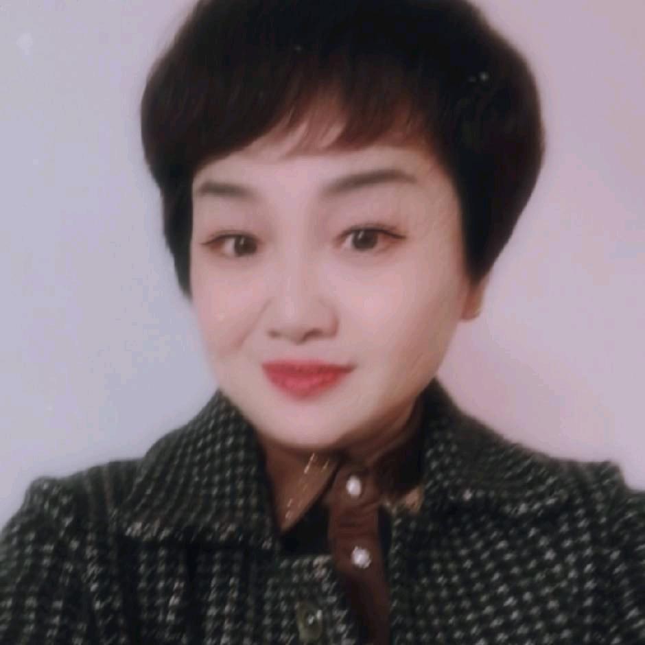 戏曲王姐，《12点半开播》