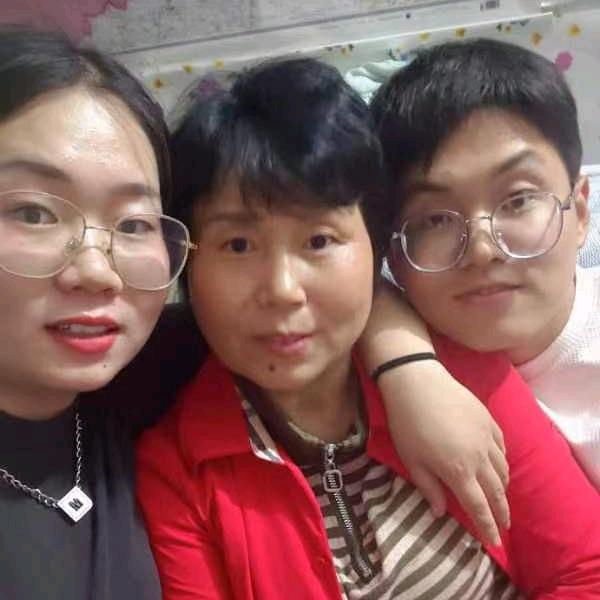 怎么开心怎么过🌷🌹🌷