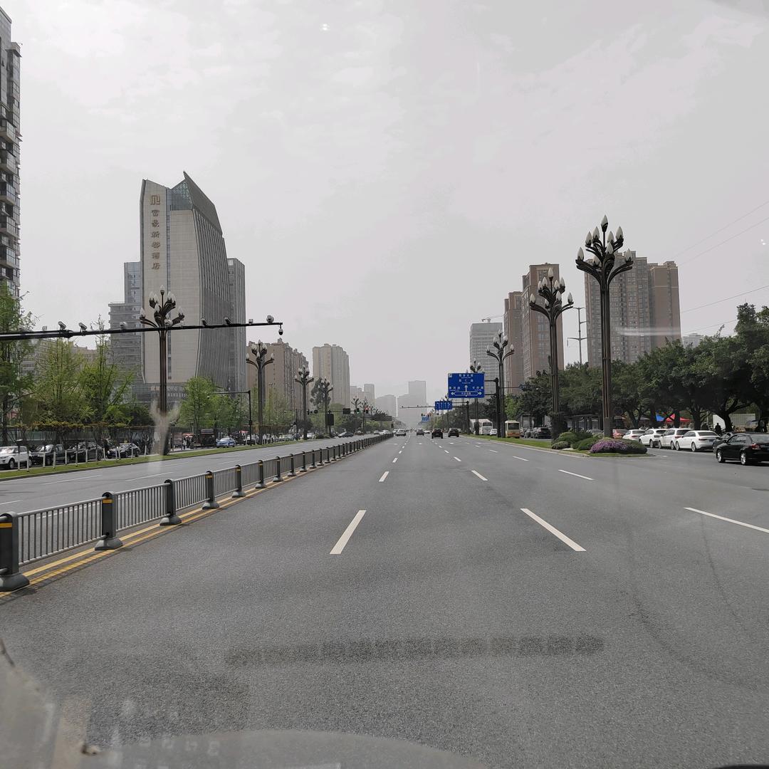 🌍路上🌏