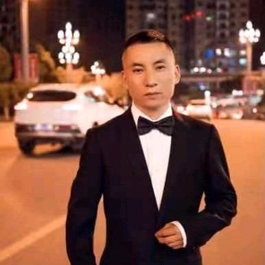 王廷健