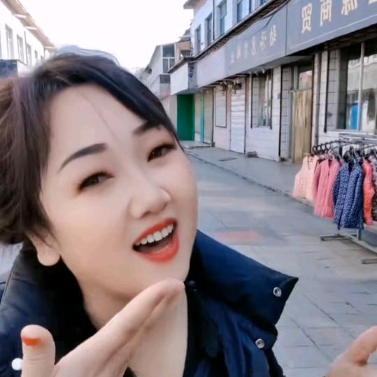 《风韵锣鼓团》（风韵花轿迎亲团）欣欣