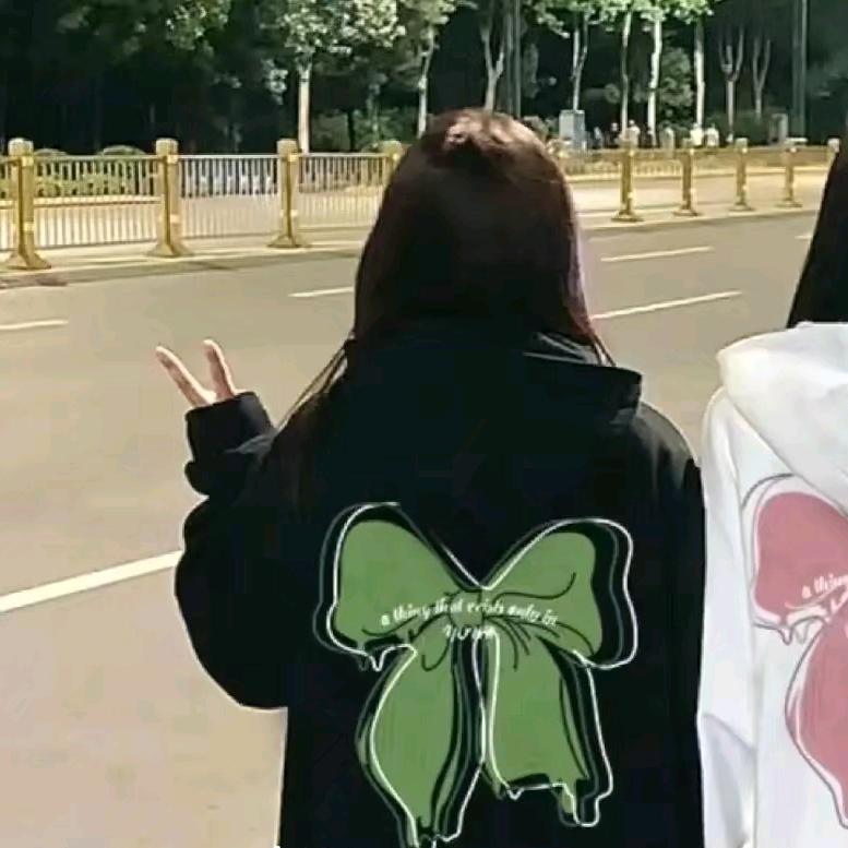 芷妍（冲100粉）