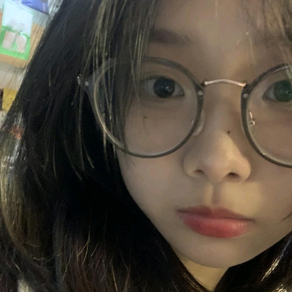 反差小姐姐