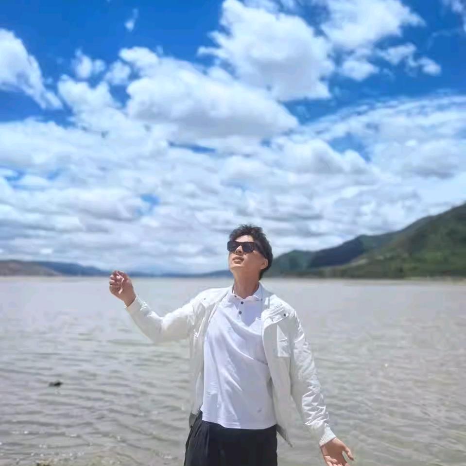 太原收藏.余铭