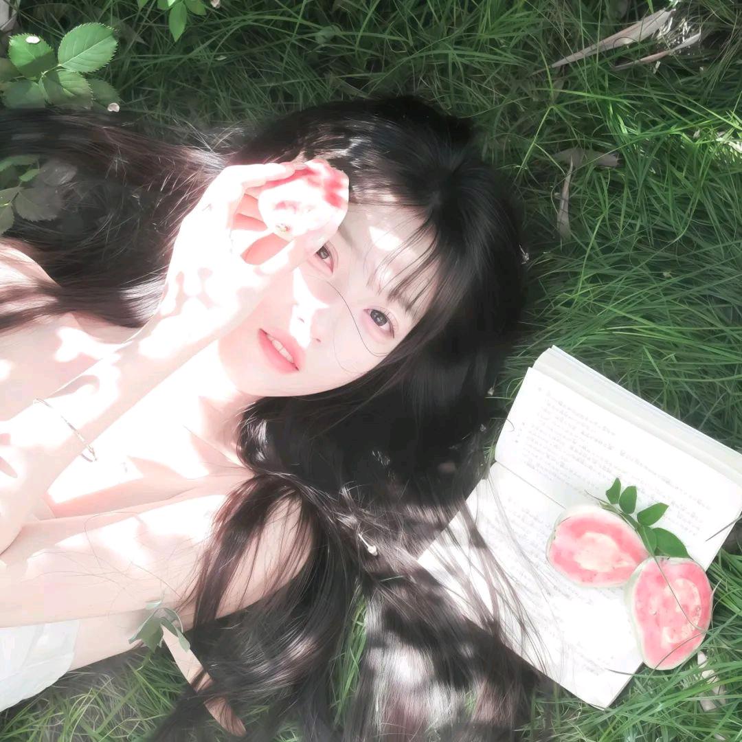 偷偷藏进云朵里