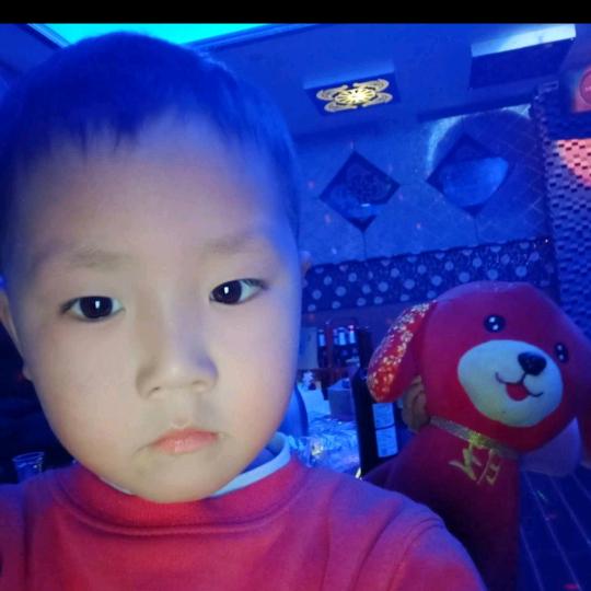 做衣服的小哥哥