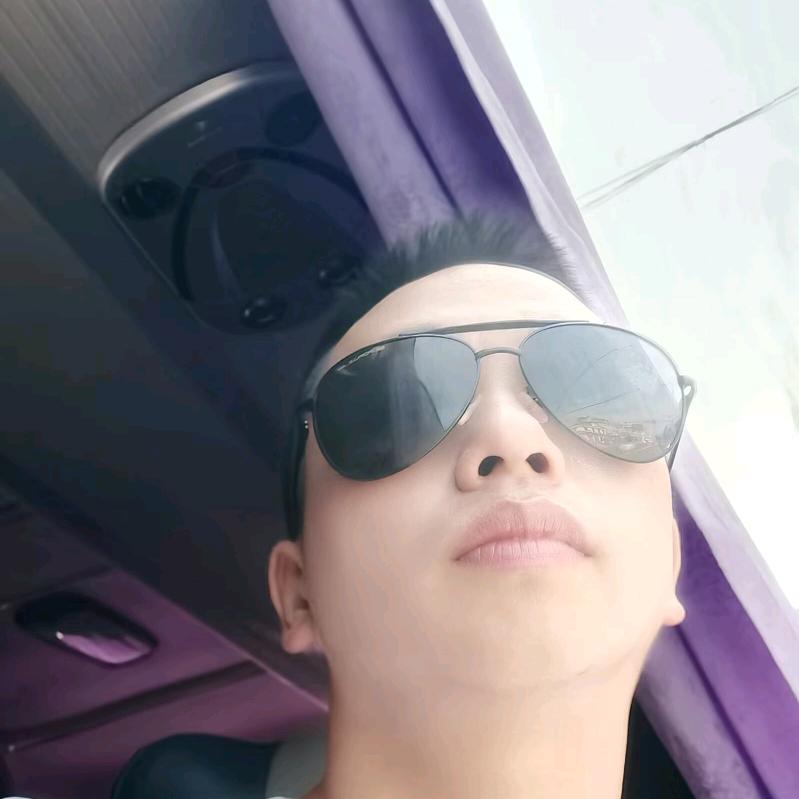 孤单是毒寂寞是瘾