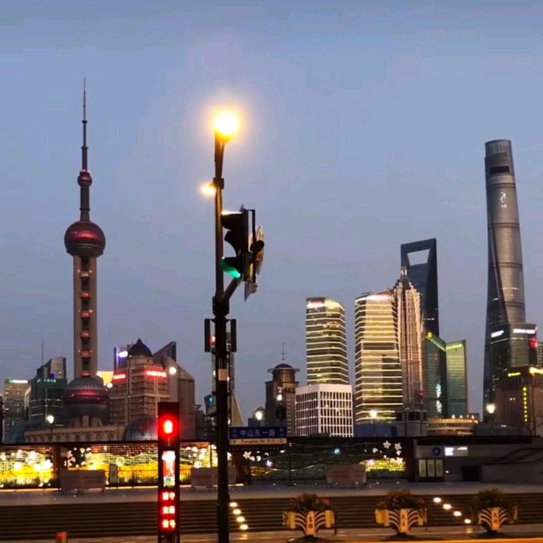 丝路新娘美食城清真西北菜。