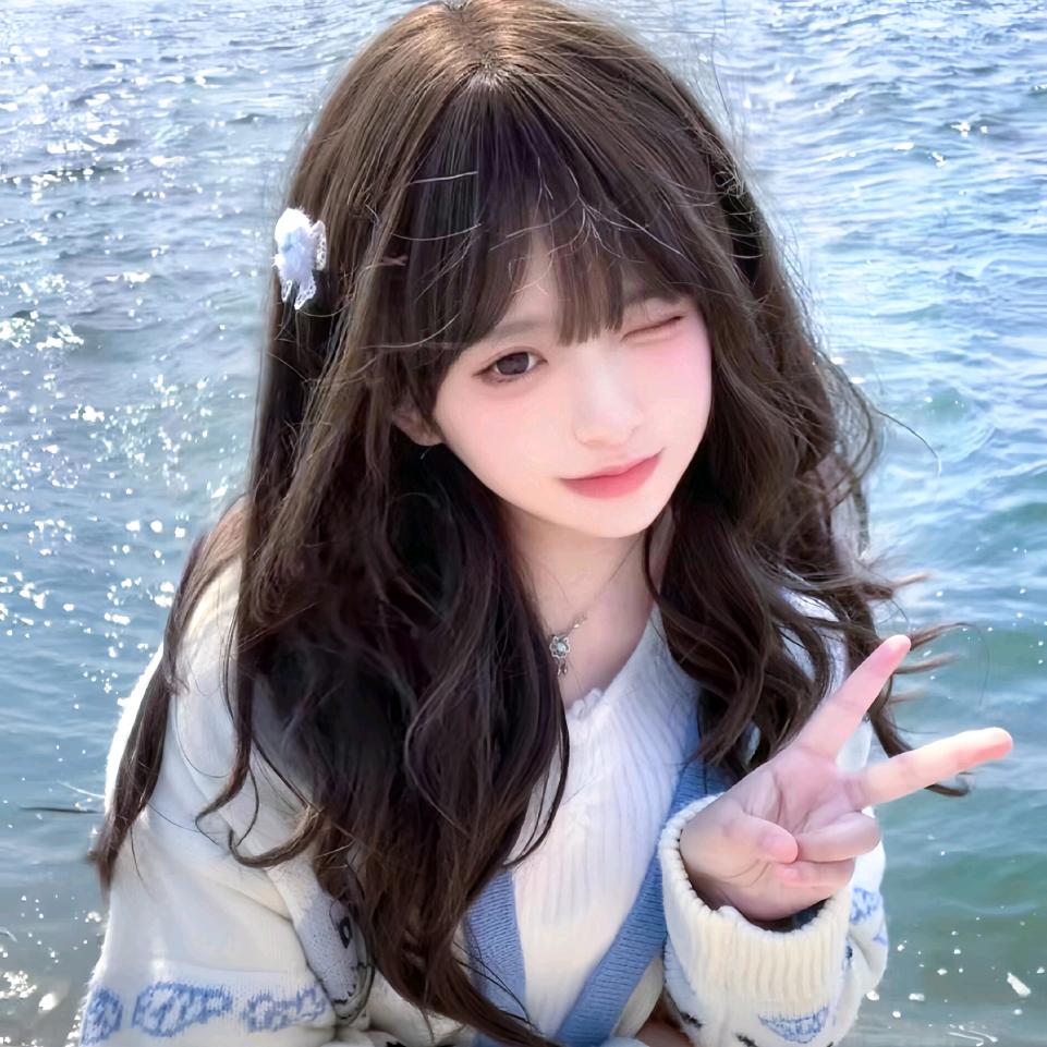 叼个奶嘴走四方