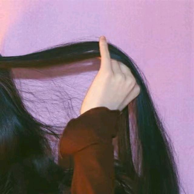 Y.🍡