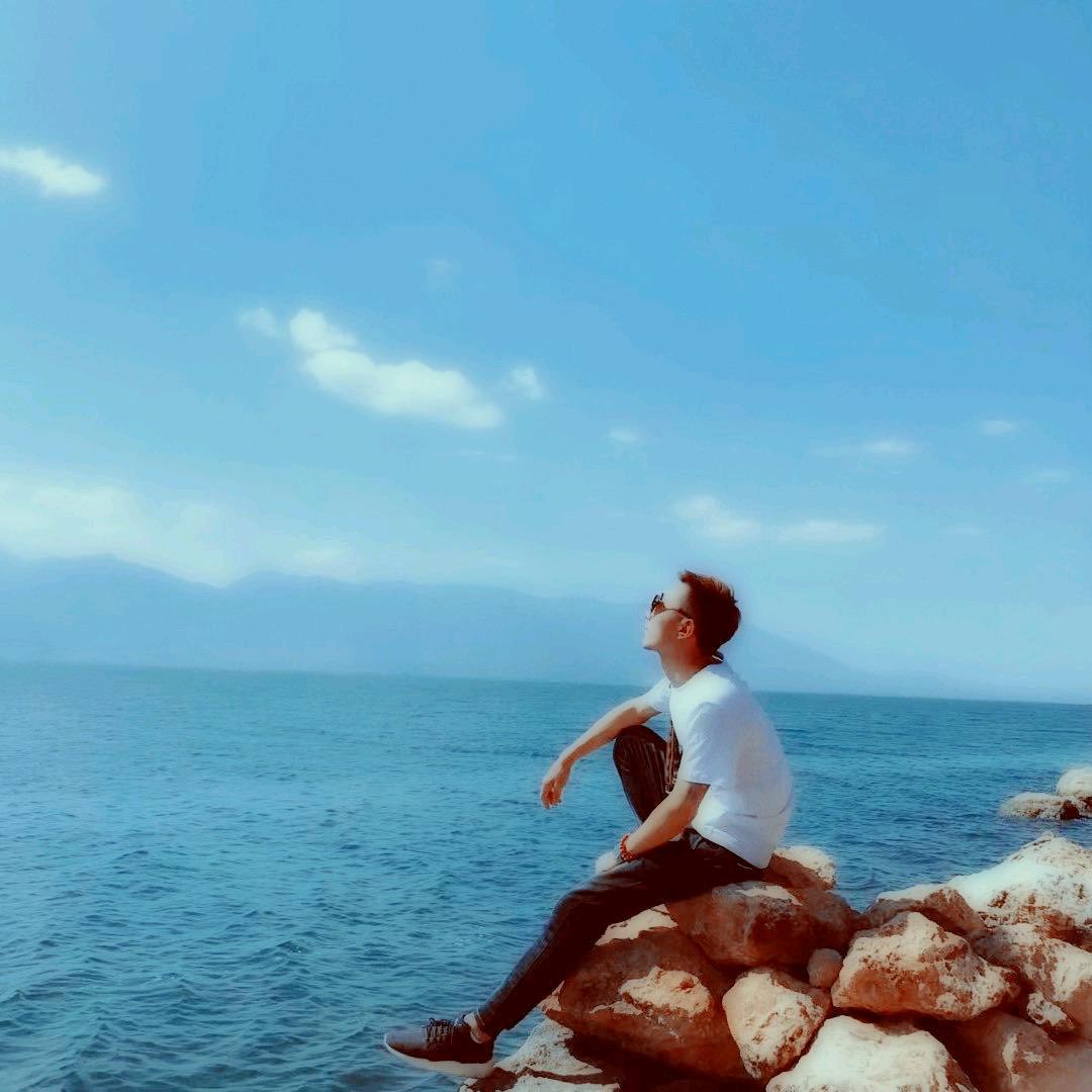 岳同学🌊