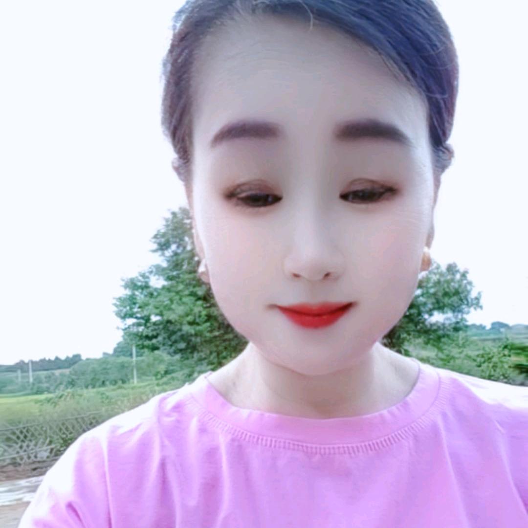 向姐姐~爱唱歌🍎🍎🍎