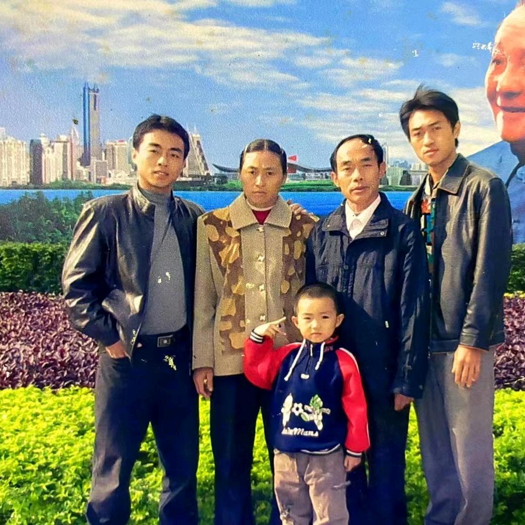 卢四姐
