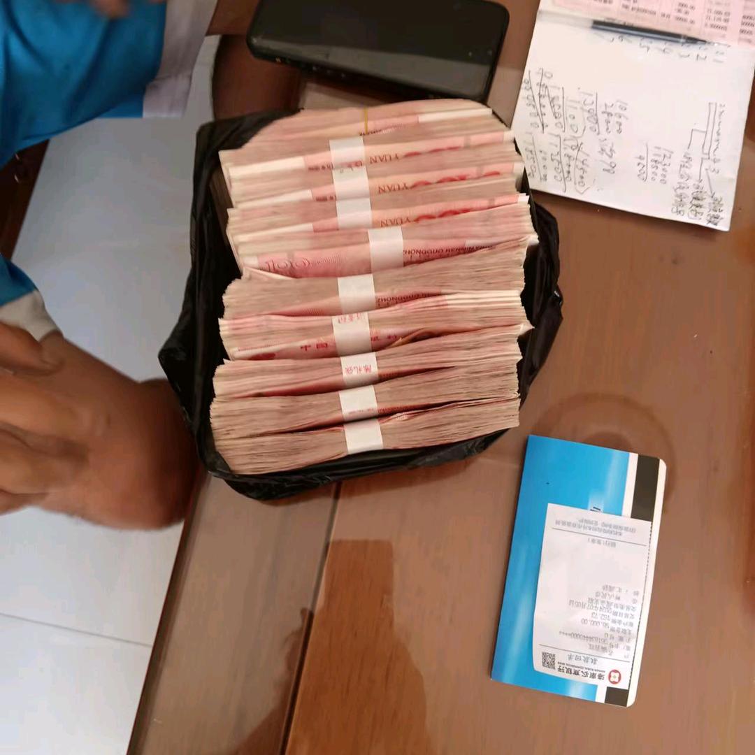 亲爱的小宝宝