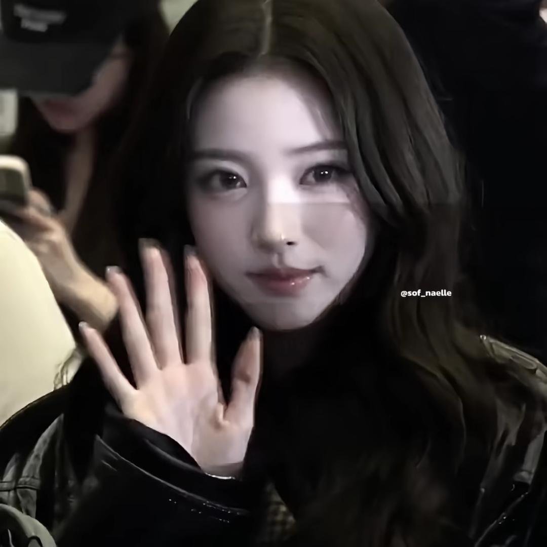 sooyaa.