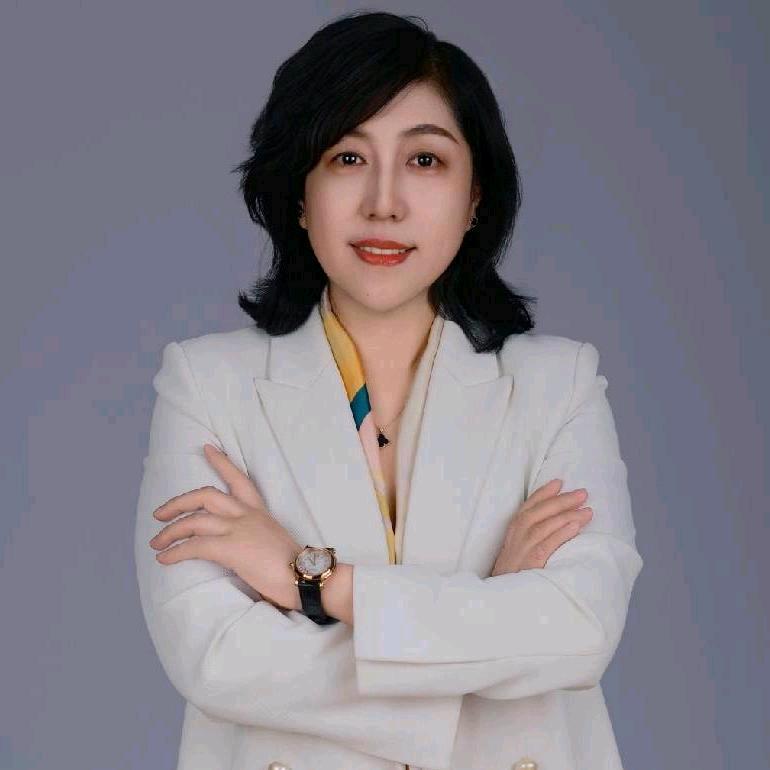 李校长（72）