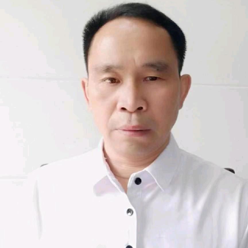 大龙哥《晚8点30》直播