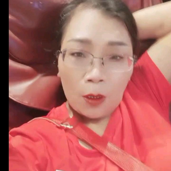 一生只求平安，不求大富大贵