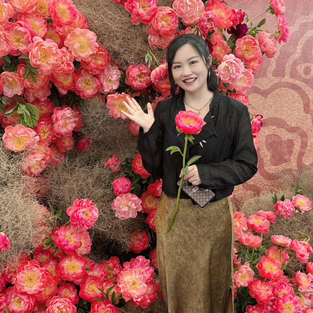 花舞香